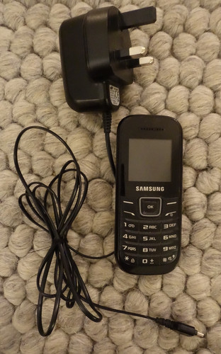 Samsung e1200 black - samsung, gt