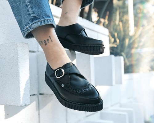 Black tukskin pointed - tukskin,