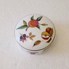 Vintage Royal Worcester England Bone China Round Vanity Trinket Dish Arden Fruit