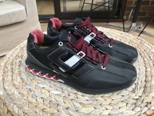 K SWISS ARIAKE size 7.5 UK /