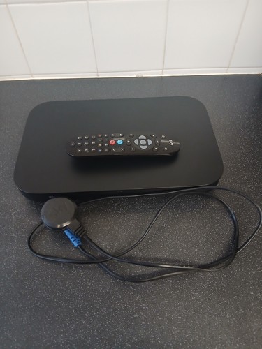 Sky 1tb box es340a - q, tv