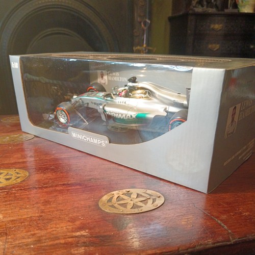Minichamps mercedes amg - mercedes,