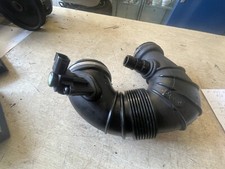 MERCEDES E,SLK C250 W204 07-15 2.1 CDI AIR INTAKE PIPE HOSE A6510900337