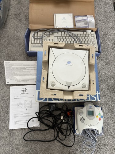 Sega dreamcast console - sega,