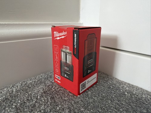 Milwaukee m12b3 12v 0ah - m12b3,