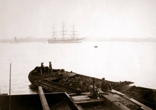 Barge loaded freight rotterdam - barge,