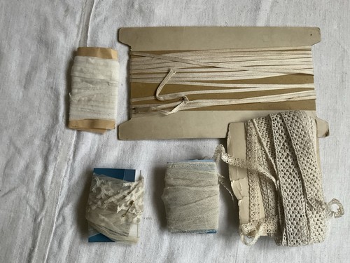 Antique laces bobbin lace - antique,