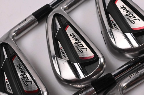 Titleist 714 ap1 irons 5 - 714,