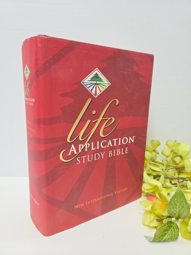 Life application study bible - study,