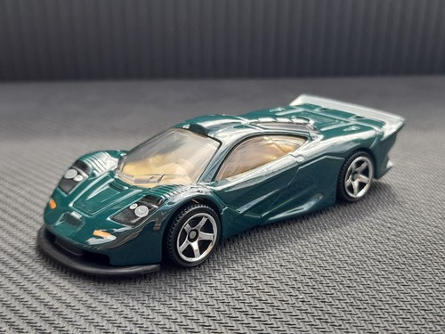 Matchbox mclaren gtr green - matchbox, f1