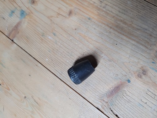 Seat slider adjustment knob - seat,