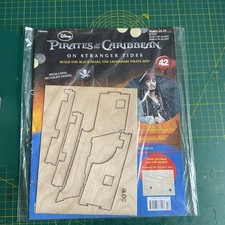 HACHETTE BUILD THE PIRATES OF