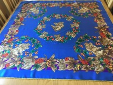 MARIE CLAIRE PARIS VINTAGE SILK SCARF.  KOALA BEARS!  FAB CONDITION.  34” x 34”a