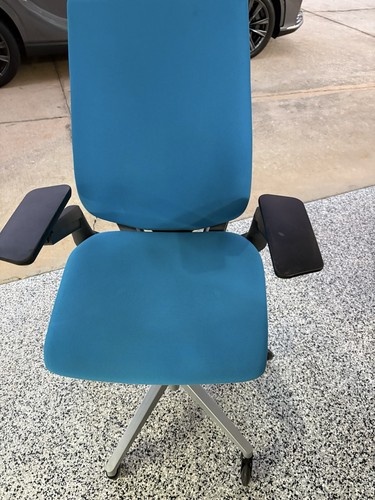 Steelcase gesture chair - steelcase,