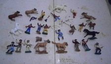 TIMPO STANDING HORSE COWBOYS
