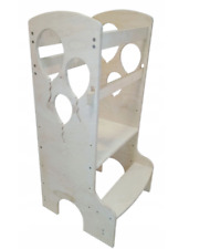 Kitchen helper Montessori