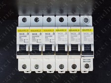 SQUARE D DOM DOMAE SCHNEIDER