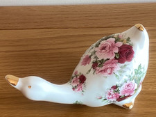 CROWN ENGLISH FINE BONE CHINA