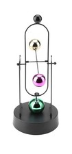 KINETIC SPINNING BALLS DESK