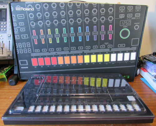 Roland rhythm performer - rhythm,