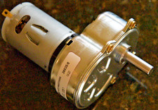 Powerful Geared Motor 12-30v 206:1 gearbox RotaLink new. 8mm shaft.