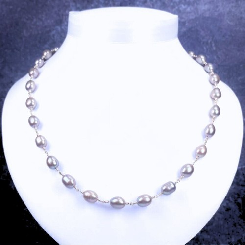 Cultured pearl necklace - cultured,