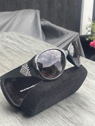 Avon lyndsey sunglasses black - avon,