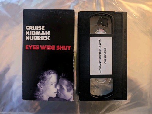 Eyes wide shut - vhs, academy