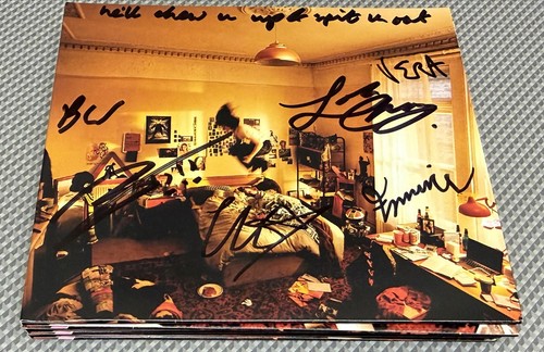 Man woman chainsaw signed - man/woman/chainsaw,