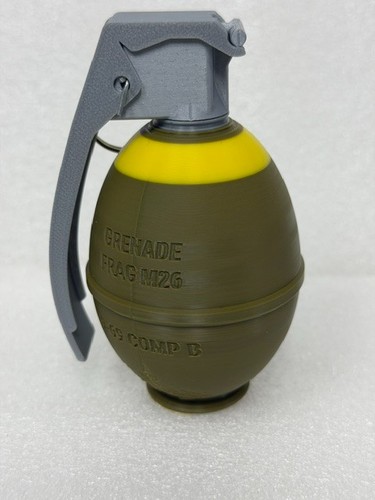 M26 lemon frag hand grenade - lemon,