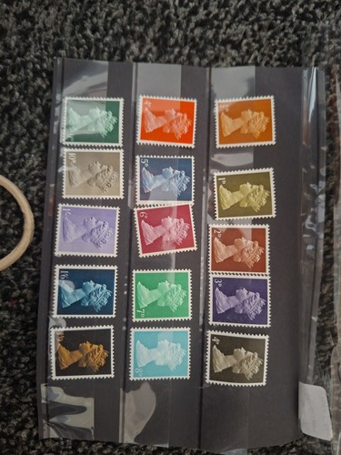 9 stamps with queen - d, to