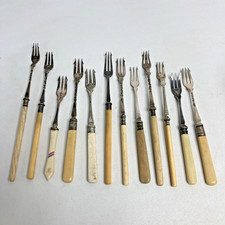 Mixed lot 12 - mixed,