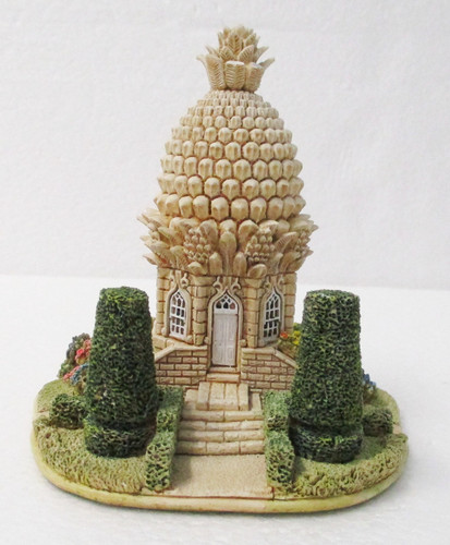 Lilliput lane the pineapple - lane,