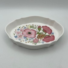 VINTAGE WEDGWOOD MEADOW SWEET