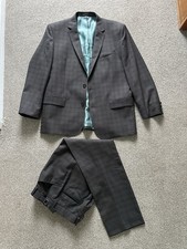 Men’s Vintage Style Suit