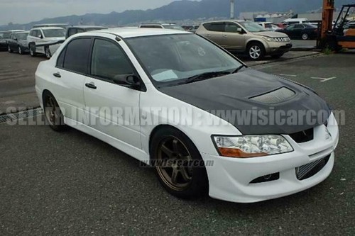 Mitsubishi evolution 9 evo - 9,