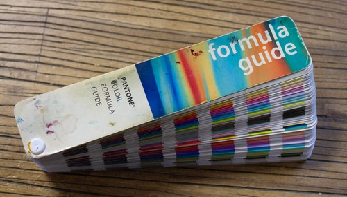 Pantone formula guide 1999 - pantone,