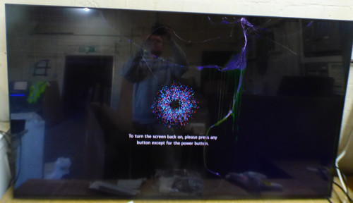 Damaged screen lg - *damaged,
