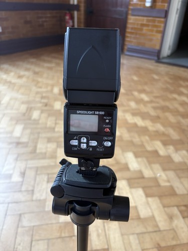 Nikon speedlight 600 - speedlight, sb-600