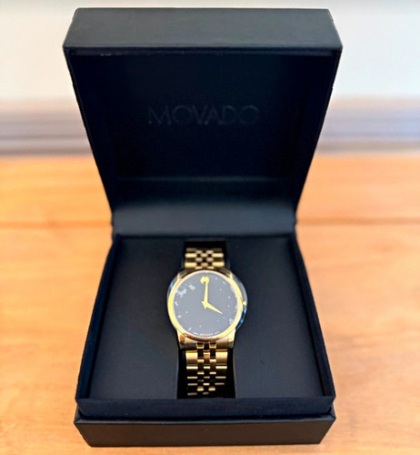 Movado museum quartz gold - movado,