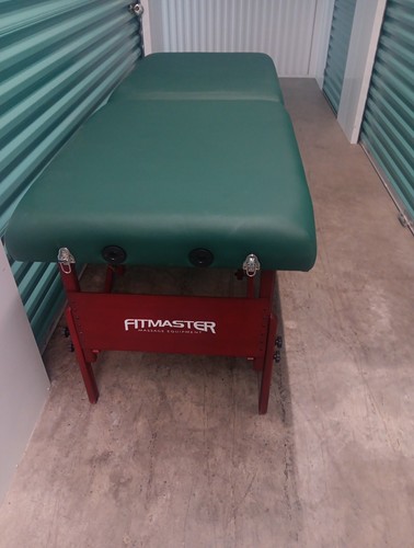 Master massage newport - master, 29"