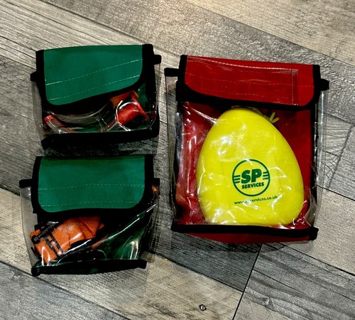 Ambulance pouches for - for, response