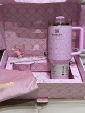 Stanley Love Shack Fancy 40oz