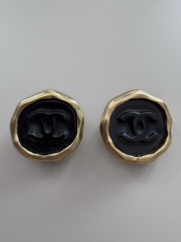 Vintage chanel 95p clip on - 95p,