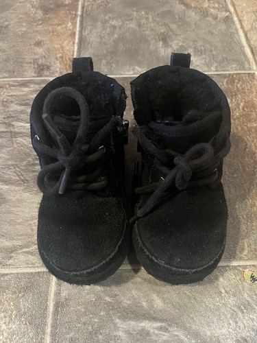 Girls ugg boots black - boots,