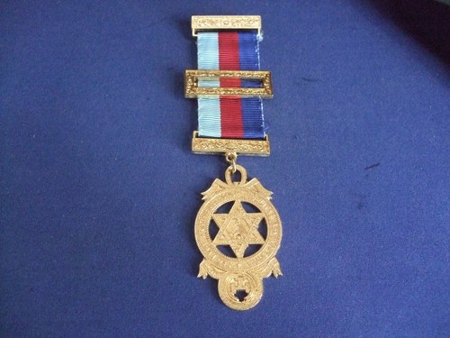 Good vintage masonic royal - good,