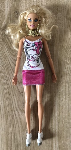 Barbie fashionista swappin - barbie,