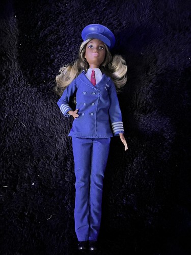 2016 barbie pilot doll - 2016,