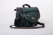 Lowepro Nova 2 AW Shoulder Camera Bag Black/Green