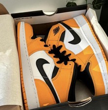 AIR JORDAN 1 MID REVERSE